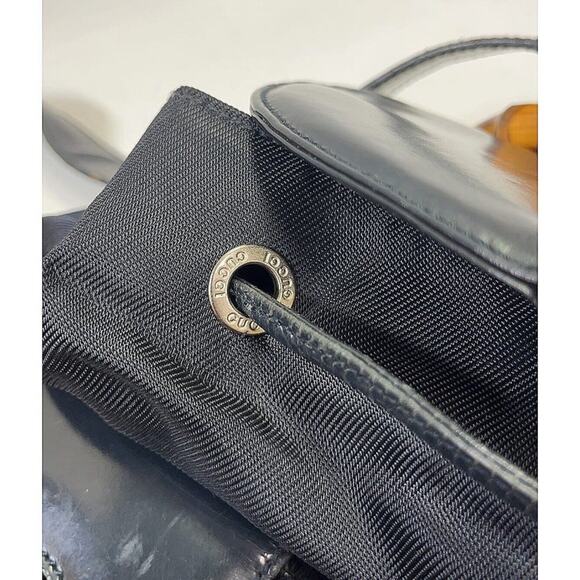 Authentic GUCCI Backpack Bamboo Handle/ Closures Black Patent Leather/Leather - Picture 4 of 12